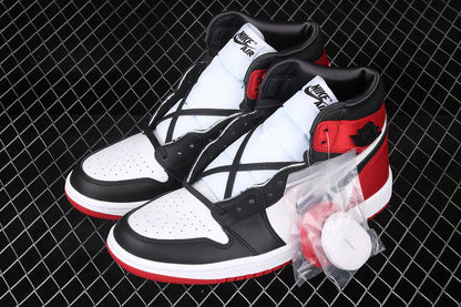 Jordan 1 Retro High Satin Black Toe