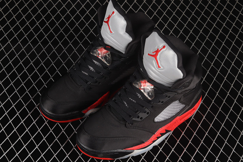 Jordan 5 Retro Satin Bred