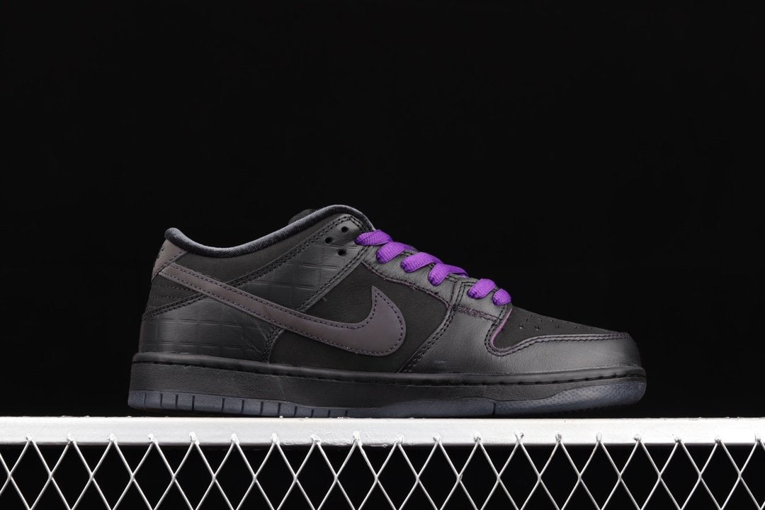 Nike SB Dunk Low Familia First Avenue