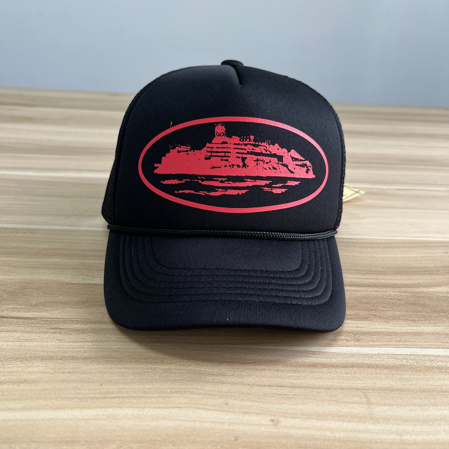 Corteiz Alcatraz Trucker Hat Black Red