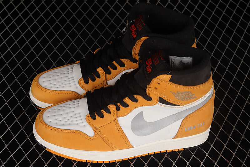 Jordan 1 Retro High Gore-Tex Light Curry