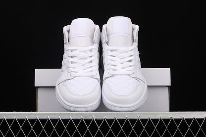 Jordan 1 Mid Quited White