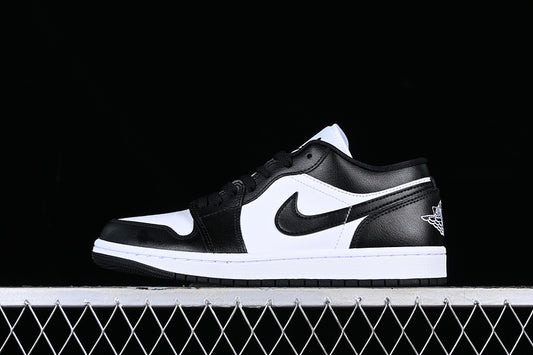 Jordan 1 Retro Low Black White Panda