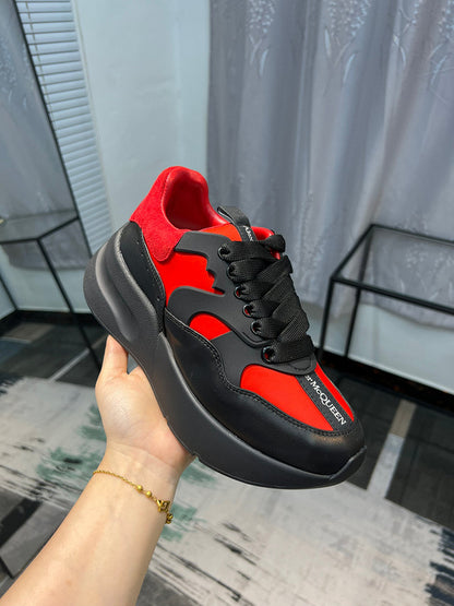 Alexander McQueen Oversized Runner Black Red