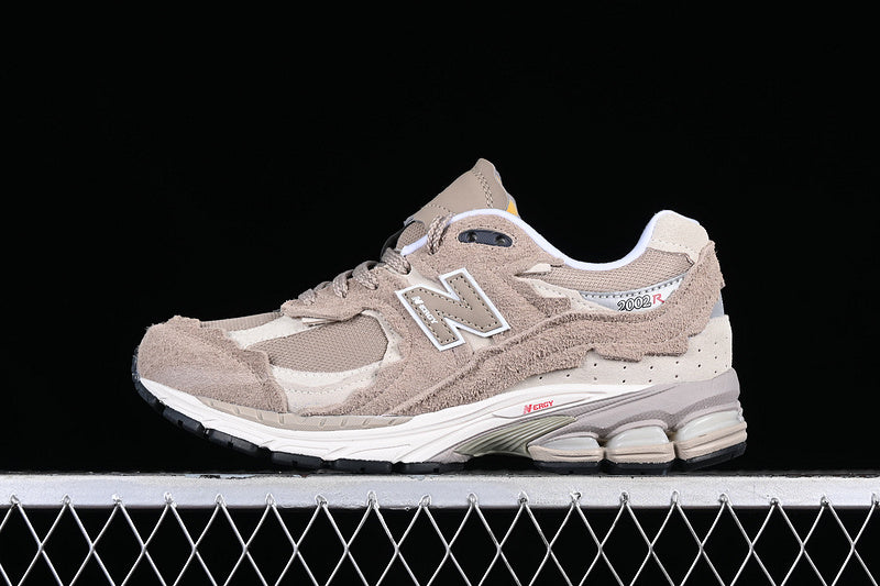 New Balance 2002R Protection Pack Driftwood