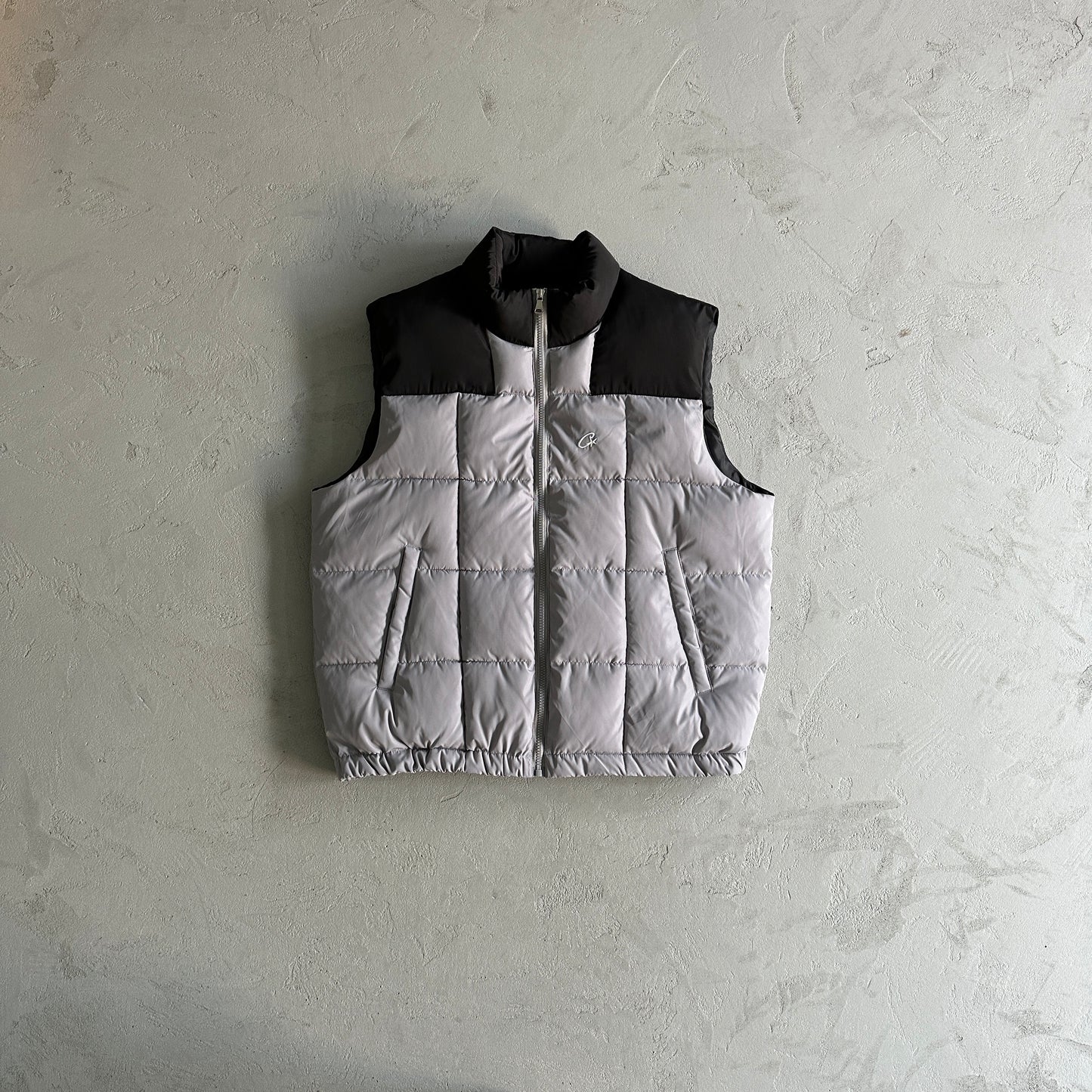 Corteiz Bolo Bodywarma Vest Grey