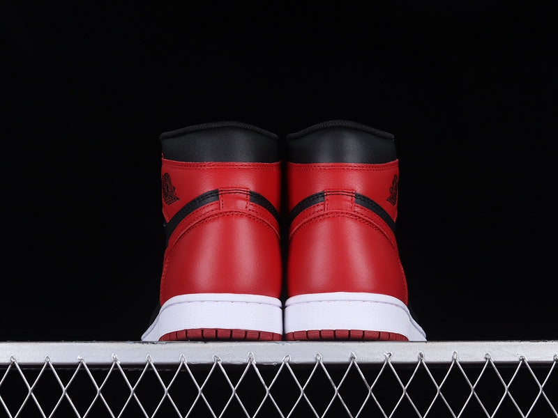 Jordan 1 Mid Bred