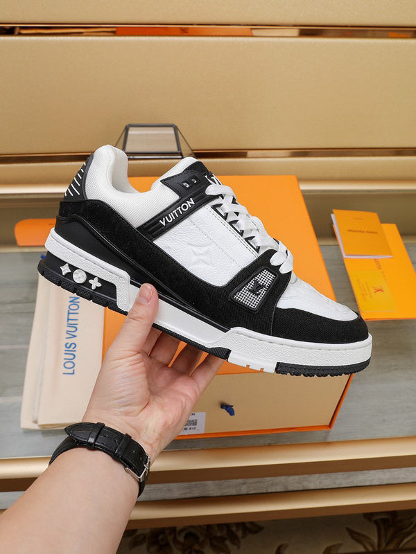 Louis Vuitton LV Trainer Black White