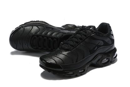 Nike Air Max Plus Triple Black Leather