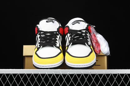 Nike SB Dunk Low Piet Mondrian