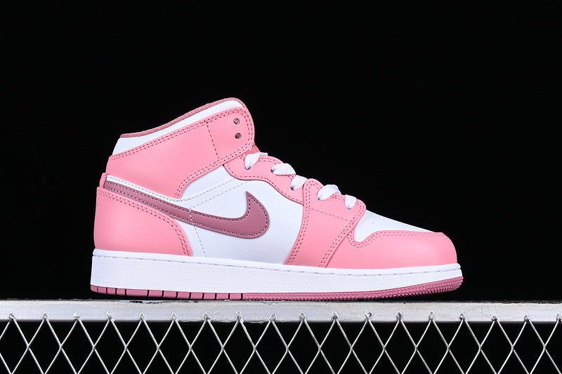 Jordan 1 Mid Valentine's Day