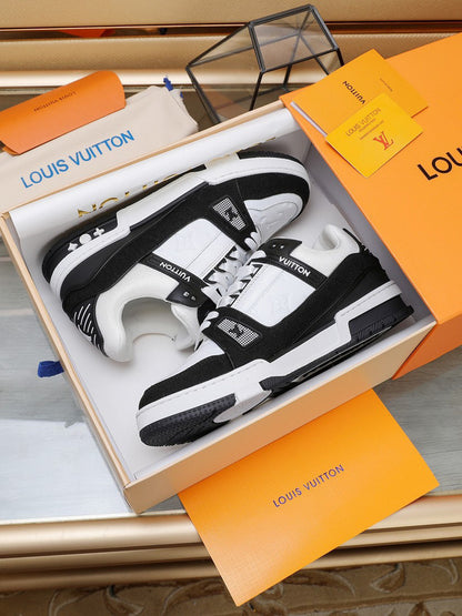 Louis Vuitton LV Trainer Black White