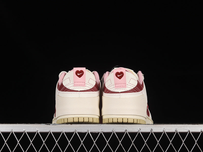 Nike Dunk Low Disrupt 2 Valentine's Day