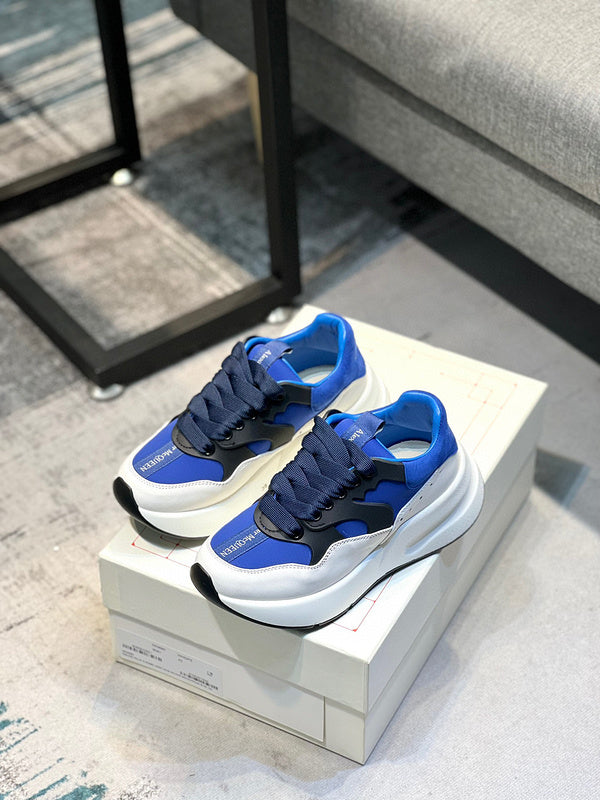 Alexander McQueen Oversized Runner White Blue Black