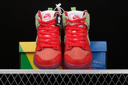 Nike SB Dunk High Strawberry Cough