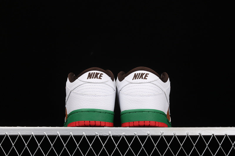 Nike SB Dunk Low Call