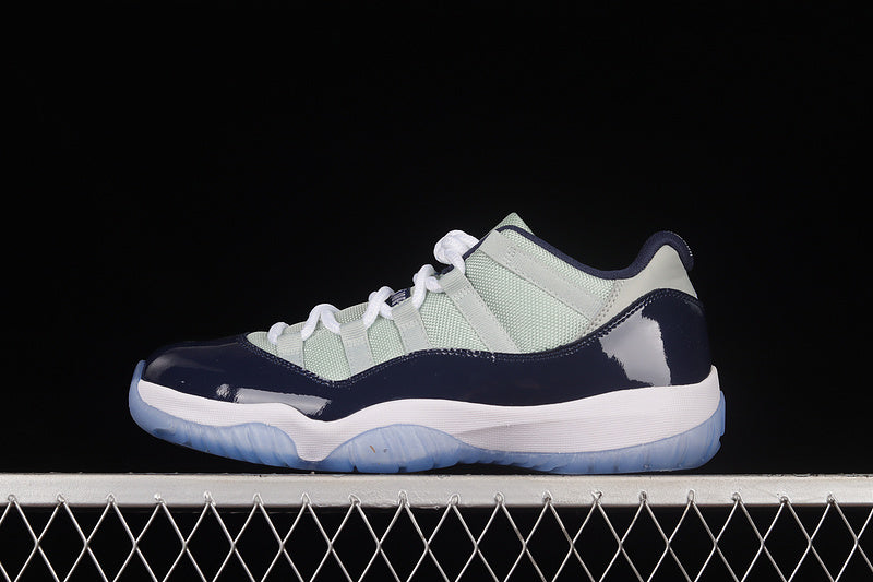 Jordan 11 Retro Low Georgetown