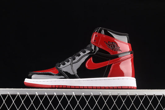 Jordan 1 Retro High Patent Bred