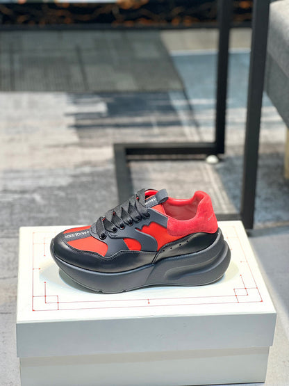 Alexander McQueen Oversized Runner Black Red