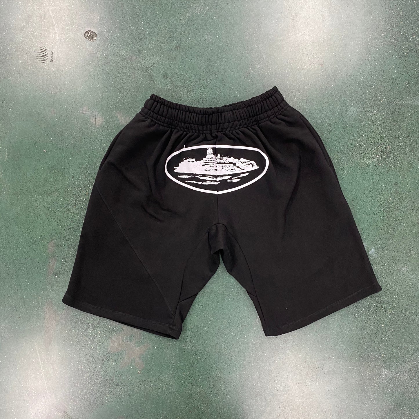 Corteiz Alcatraz Shorts Black White