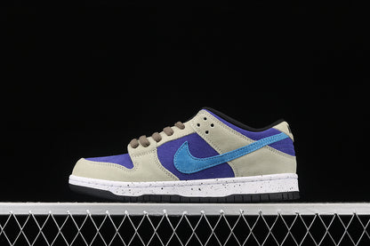 Nike SB Dunk Low ACG Celadon