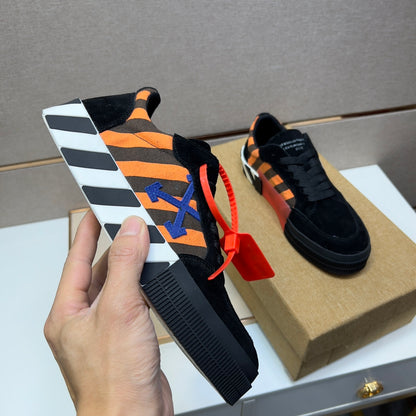 Off-White Vulc Low Black Orange