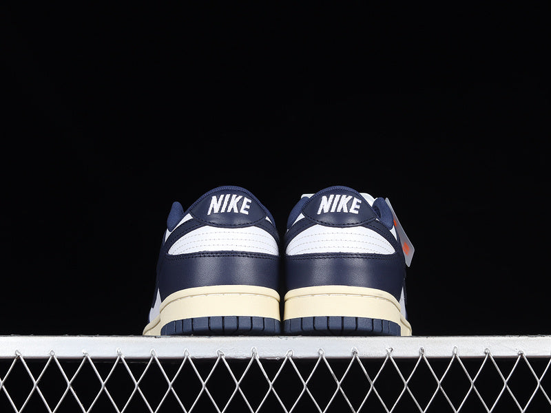 Nike Dunk Low Vintage Navy