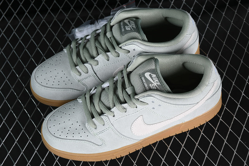 Nike SB Dunk Low Island Green Gum