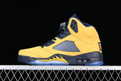 Jordan 5 Retro Michigan