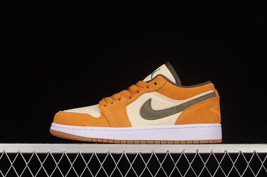 Jordan 1 Retro Low Light Curry