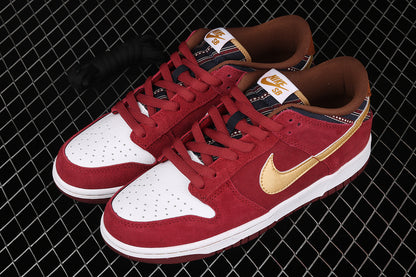 Nike SB Dunk Low Anchorman