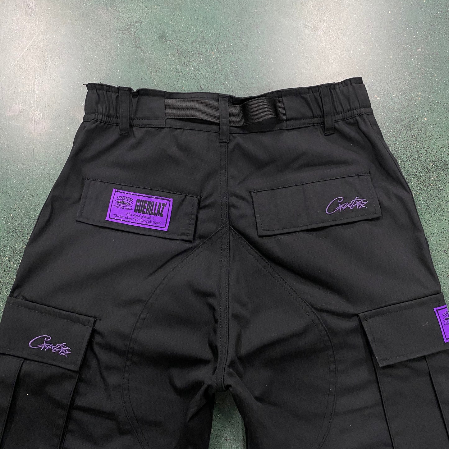 Corteiz Guerillaz Cargo Pants Black Purple