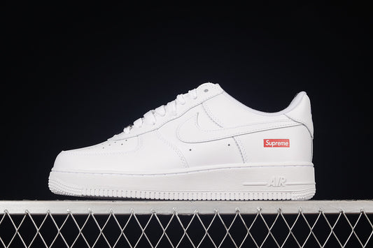 Nike Air Force 1 Low Supreme White