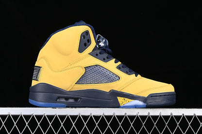 Jordan 5 Retro Michigan