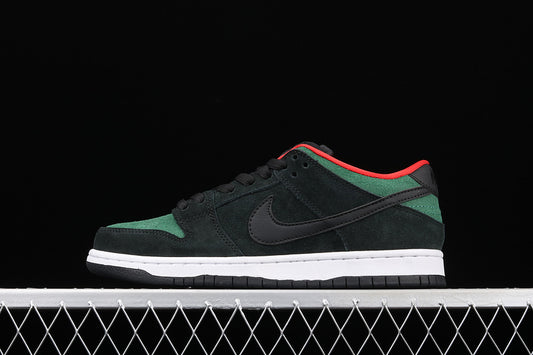 Nike SB Dunk Low Reptile Gucci