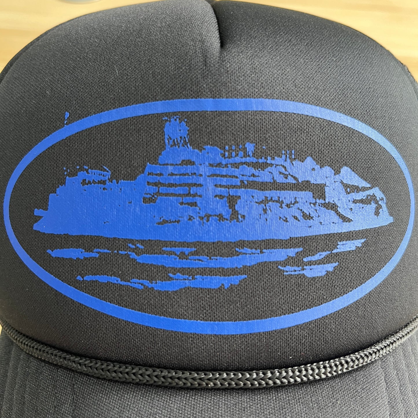 Corteiz Alcatraz Trucker Hat Black Blue