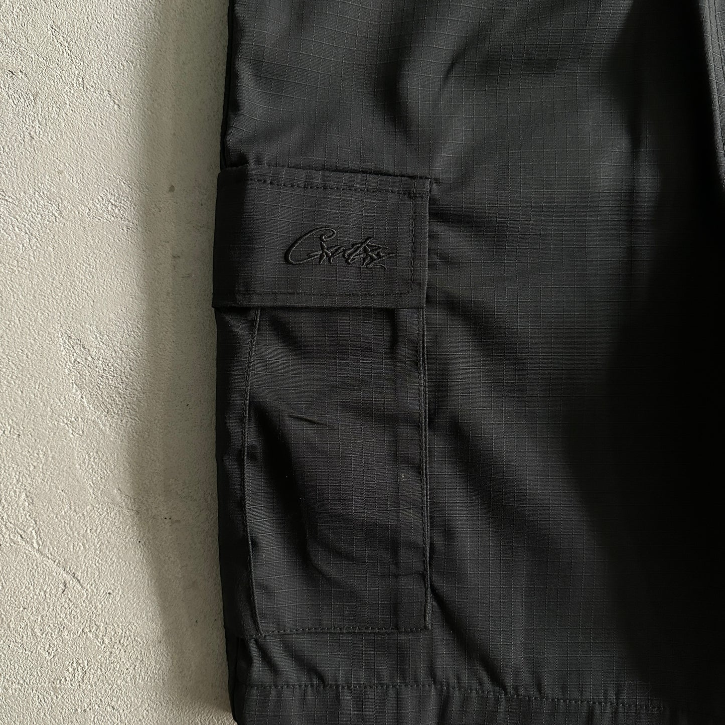 Corteiz Alcatraz Cargo Shorts Triple Black