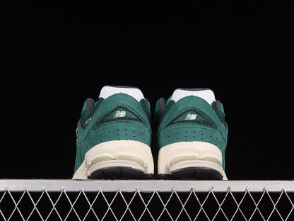 New Balance 2002R Green Night