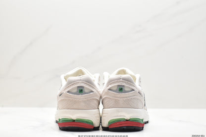 New Balance 860v2 Cream Green Red