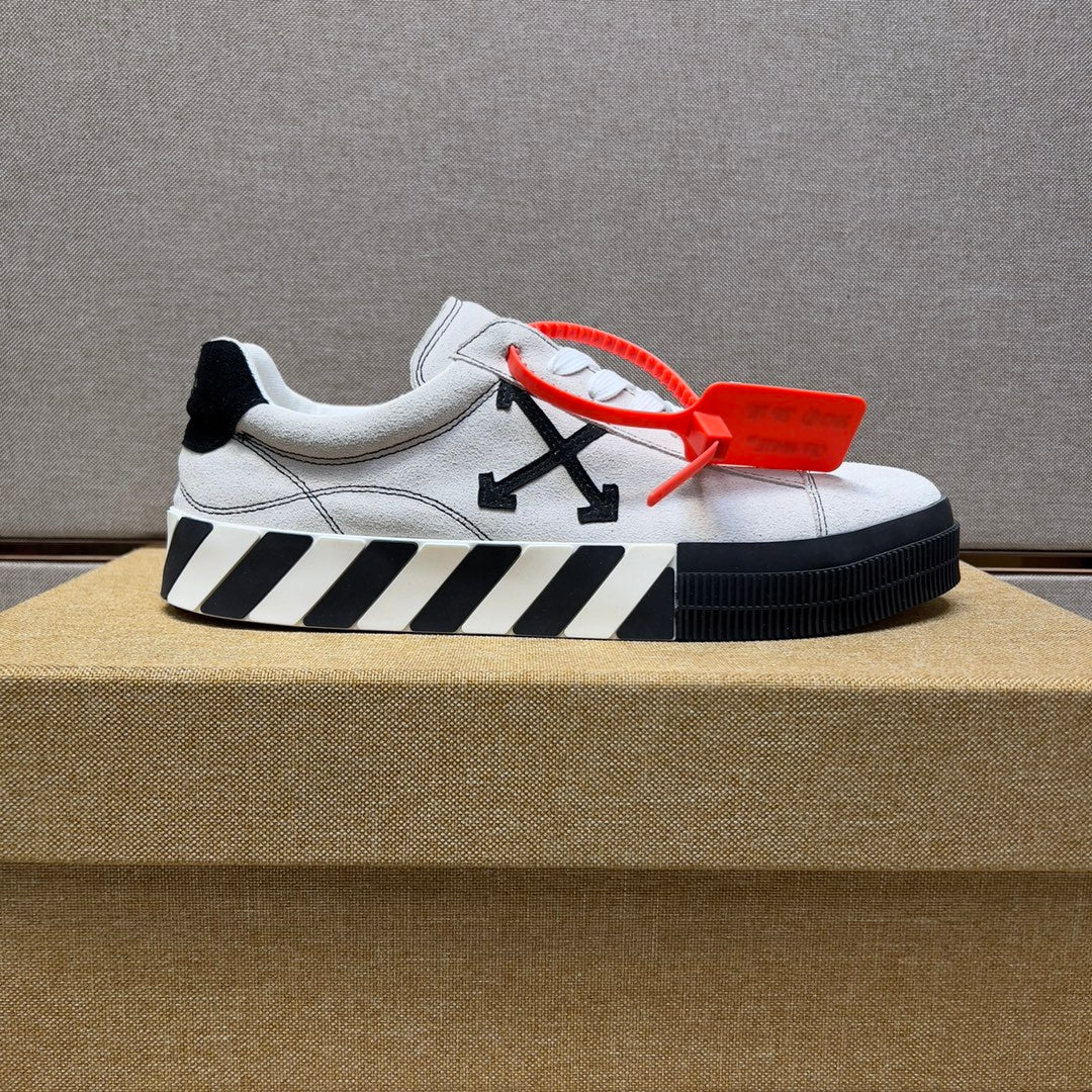 OFF-WHITE Vulc Low Leather White Black