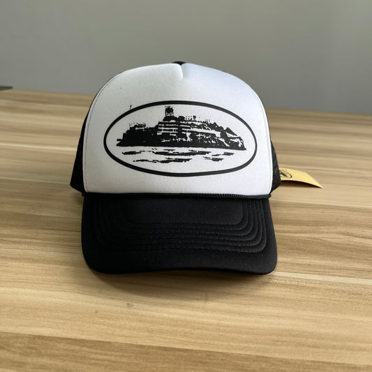 Corteiz Alcatraz Trucker Hat Black White