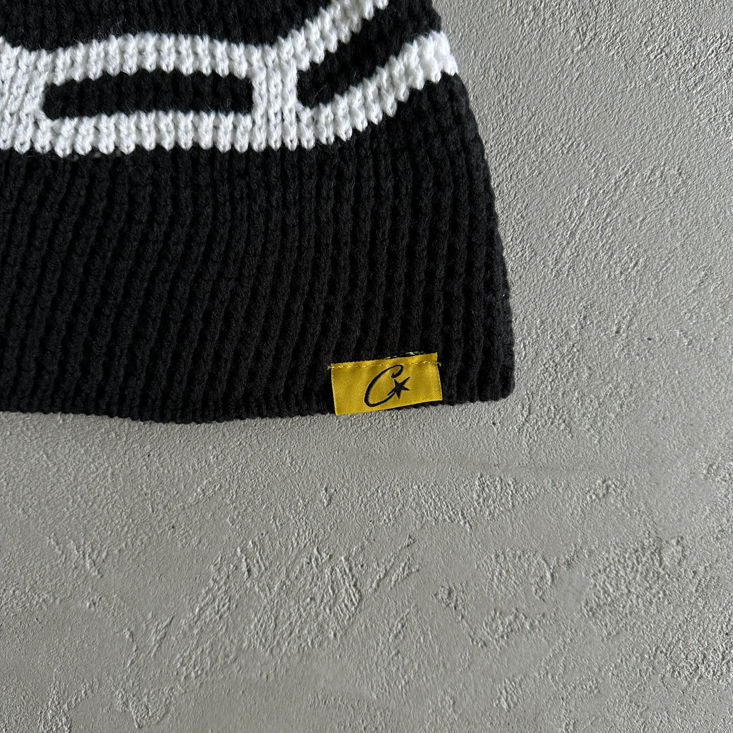 Corteiz Big Crochet Beanie Black White