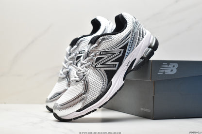 New Balance 860v2 Black White Silver