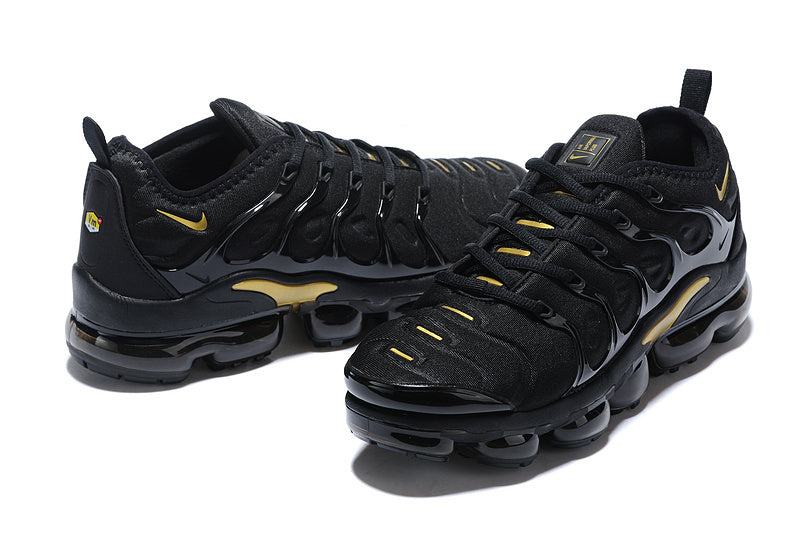 Nike Air VaporMax Plus Black Anthracite Metallic Gold