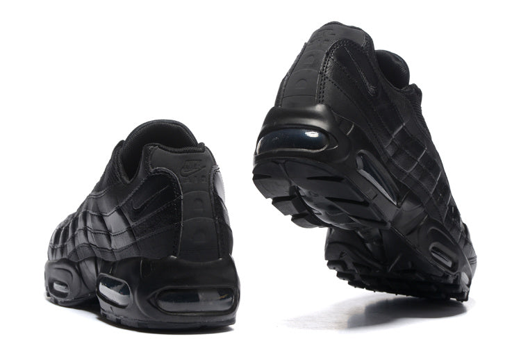 Nike Air Max 95 Essential Triple Black