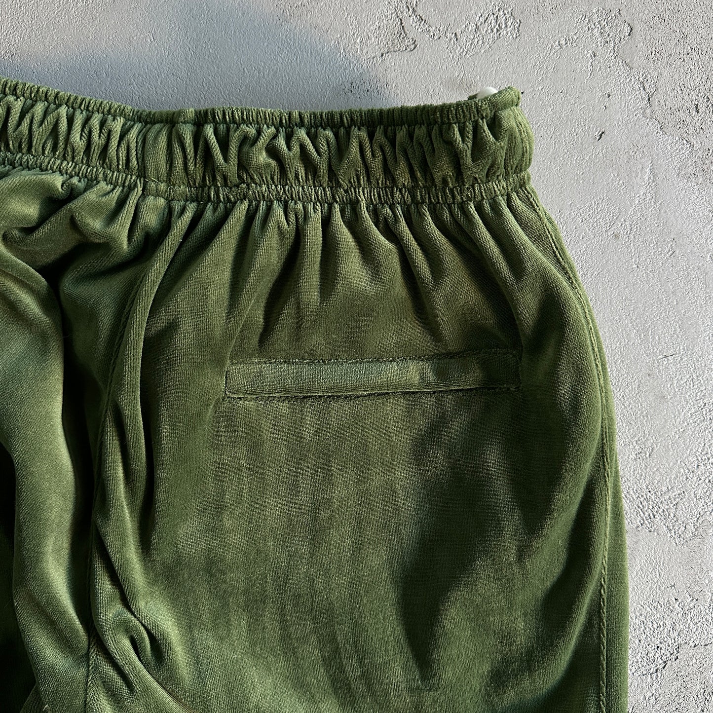 Corteiz VVS Velour Bottoms Green