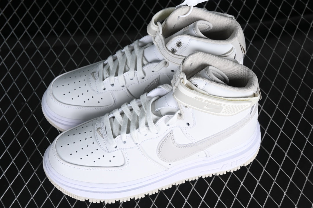 Nike Air Force 1 High Boot Summit White