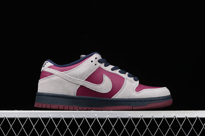 Nike SB Dunk Low Atmosphere Grey True Berry