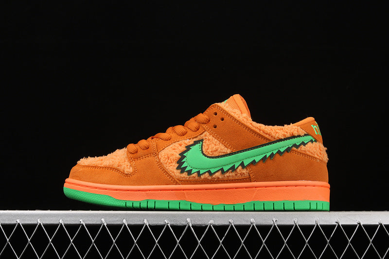 Nike SB Dunk Low Grateful Dead Bears Orange