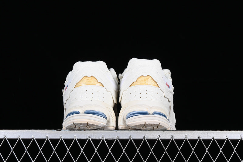 New Balance 2002R Protection Pack White Salt